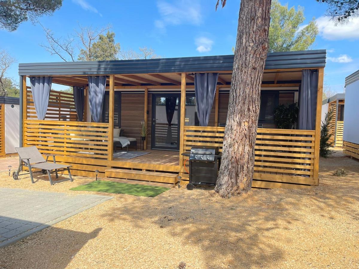 Mobile Home La Vida Биоград-на-Мору Экстерьер фото